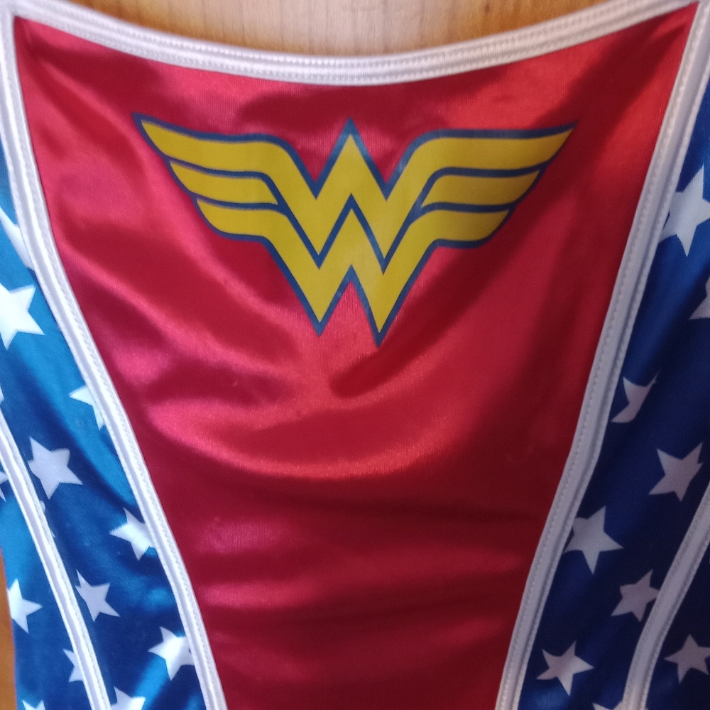 Wonder woman corset - Picture 5 of 8